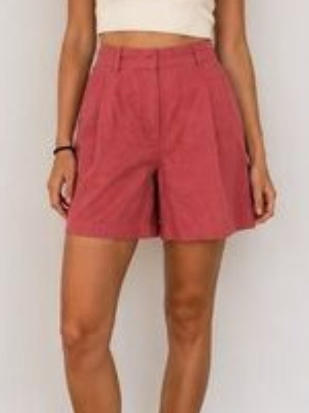 Aritzia Wilfred Effortless Long Short Crepette  6.5" Inseam Size 8